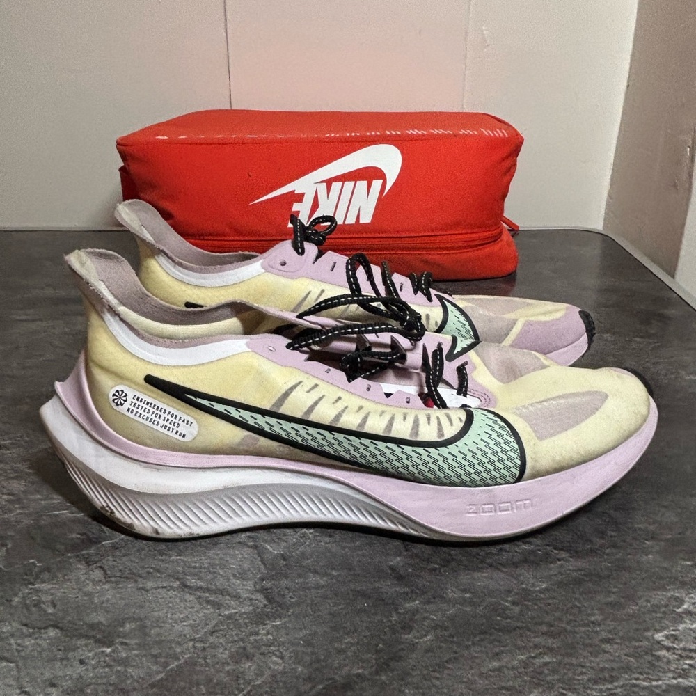 Nike Women's Pastel Athletic Shoes